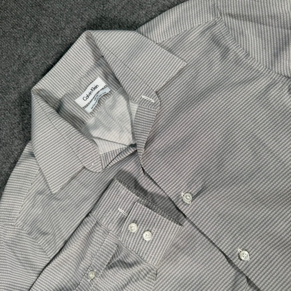 Calvin Klein Performance Non-Iron Dress Shirt Grey Geometric 15.5 32/33 #4283